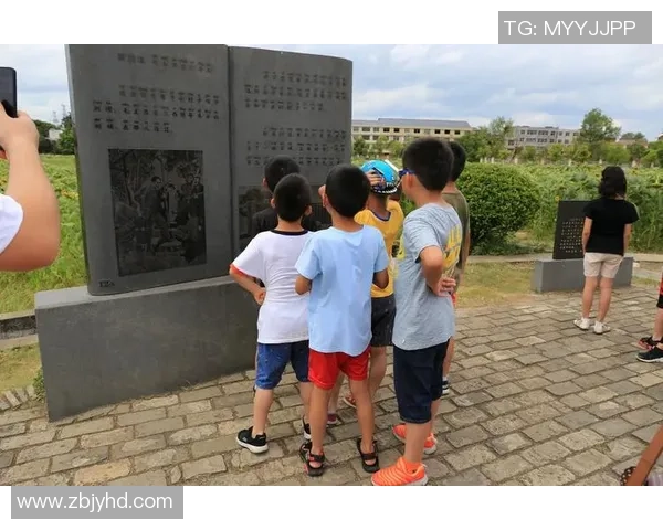 海绵宝宝勇闯绿茵场成为足球明星的奇幻冒险之旅